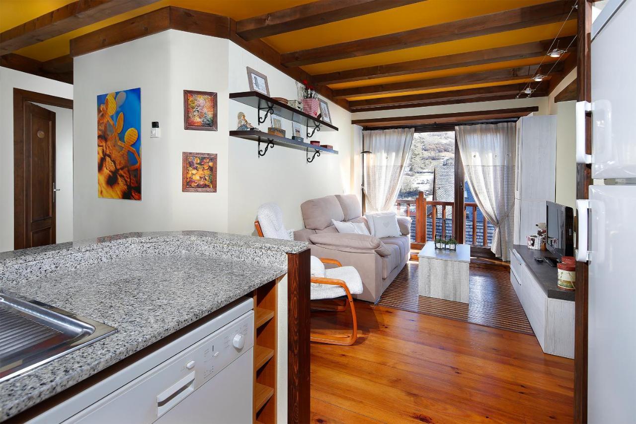 וויאלהה Apartamento La Santeta De Aran מראה חיצוני תמונה